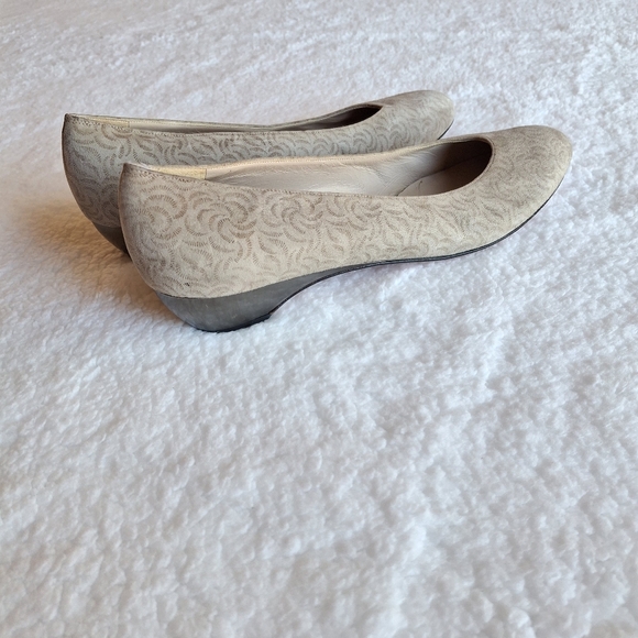 Salvatore Ferragamo 8.5 8½aaaa Slender Almond Toe slip on Heel NEW - Picture 5 of 11